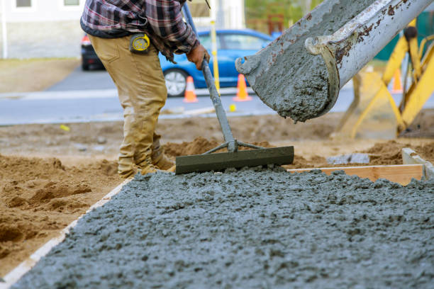 Best Concrete Sidewalk Installation in Moorhead, MN